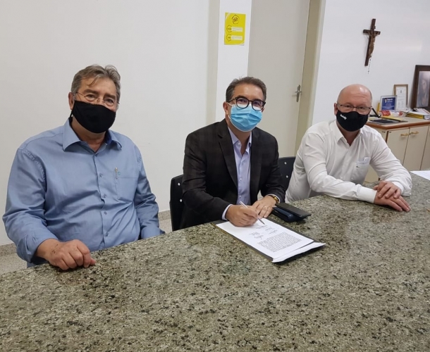 Alexandre Farias é empossado vice-presidente do Criciúma