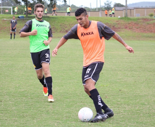 Base do Criciúma enfrenta o Avaí