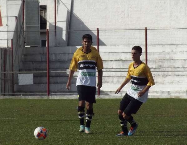 Base recebe o Atlético de Ibirama pelo Estadual