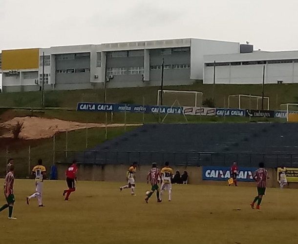 Boas vitórias no Sub-15 e Sub-17