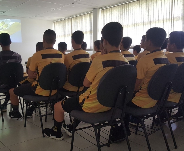 Categorias de base do Tigre se reapresentam