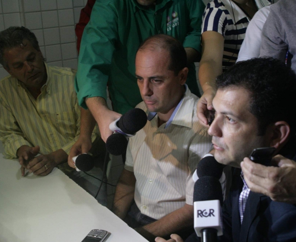 Cícero Souza acerta com o Criciúma