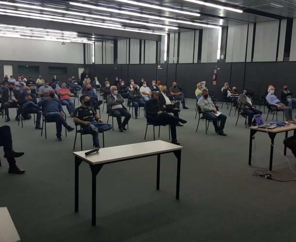 Conselho deliberativo se reúne na ACIC