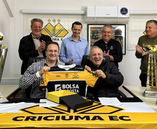 Criciúma anuncia a GWM Tozzo como nova patrocinadora até o fim de 2026