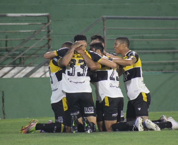 Criciúma e Guarani empatam no Brinco de Ouro 