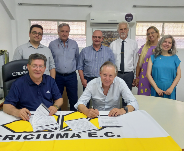 Criciúma e Laboratório Pasteur renovam parceria