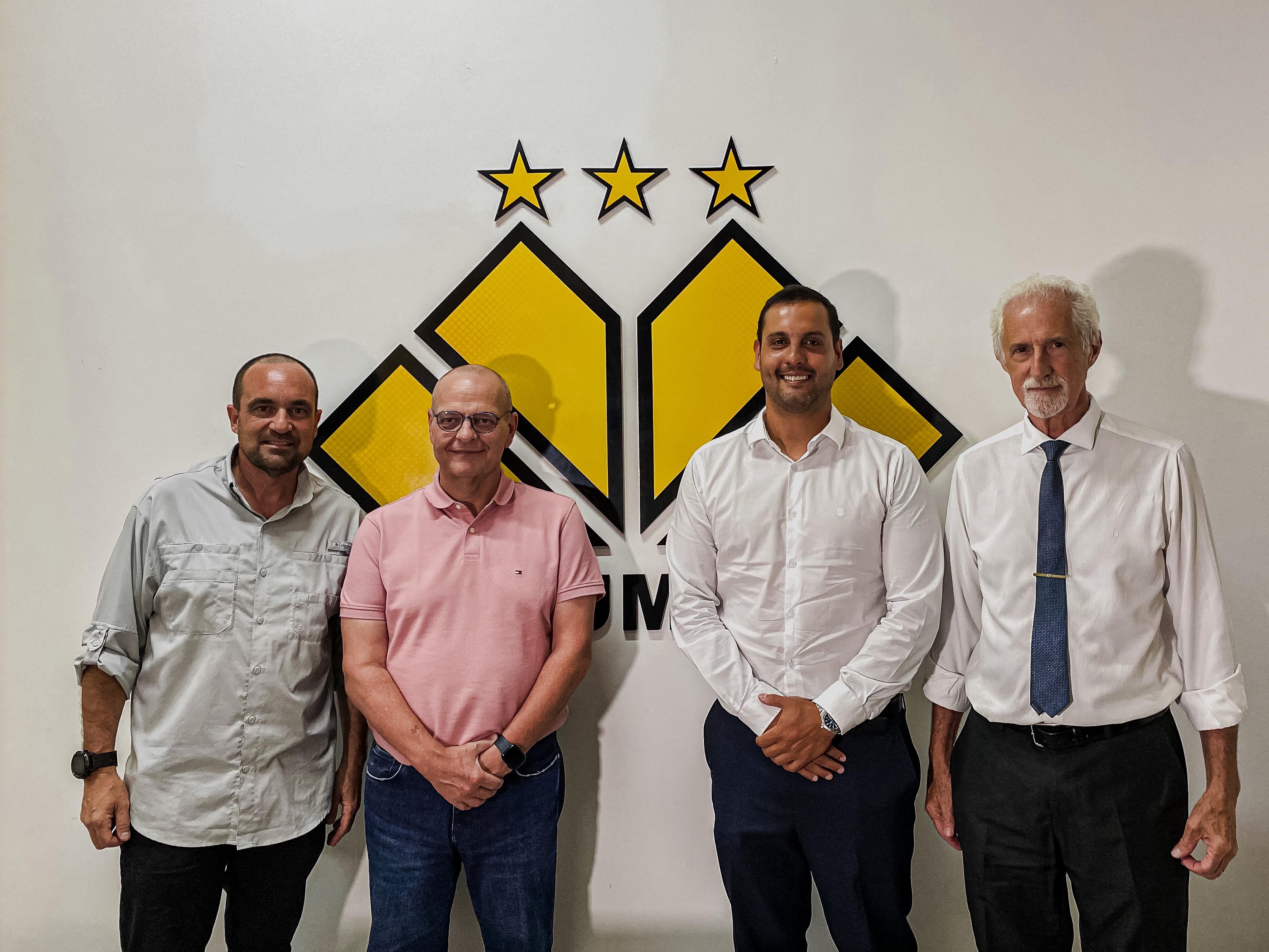 Criciúma E.C. firma parceria com a Clínica Alta Villa para a temporada 2025