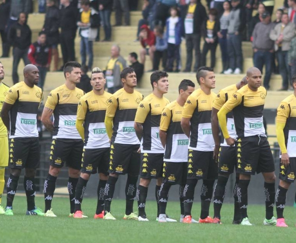 Criciúma encara desafio em Salvador