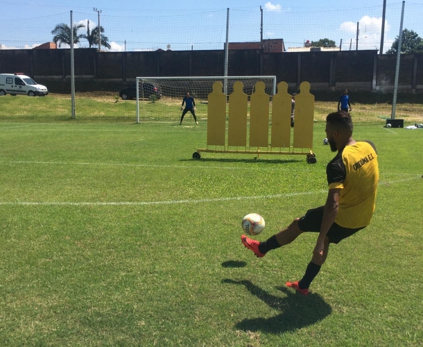 Criciúma encara o Brusque no Majestoso