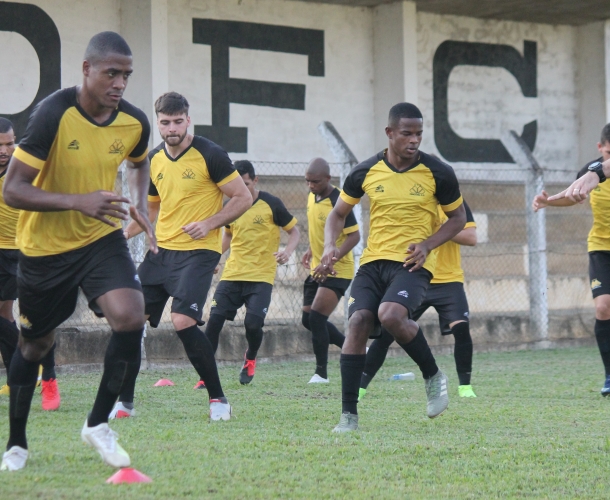 Criciúma enfrenta a Tombense em Minas Gerais