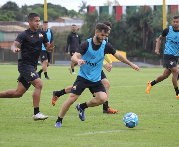 Criciúma enfrenta o Juventude em Caxias