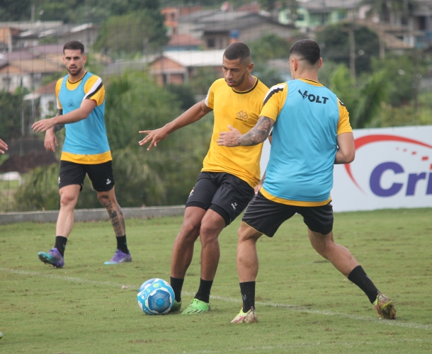 Criciúma estreia contra o Tombense no HH