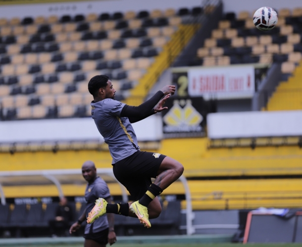 Criciúma faz treinamento tático no HH