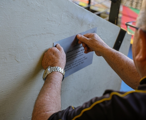 Criciúma homenageia o legado de Jardel Bergmann com nome em setor de cadeirantes no Estádio Heriberto Hülse