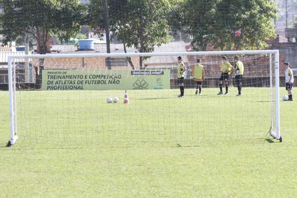 Criciúma realiza avaliações para a base