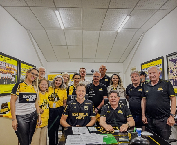 Criciúma renova patrocínios com Unimed, Unesc, Cristalcopo e Sicredi