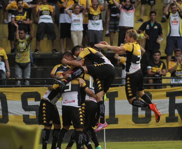  Criciúma supera o Joinville no HH