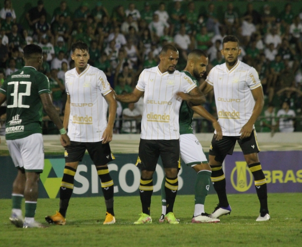 Criciúma tem resultado negativo em Campinas