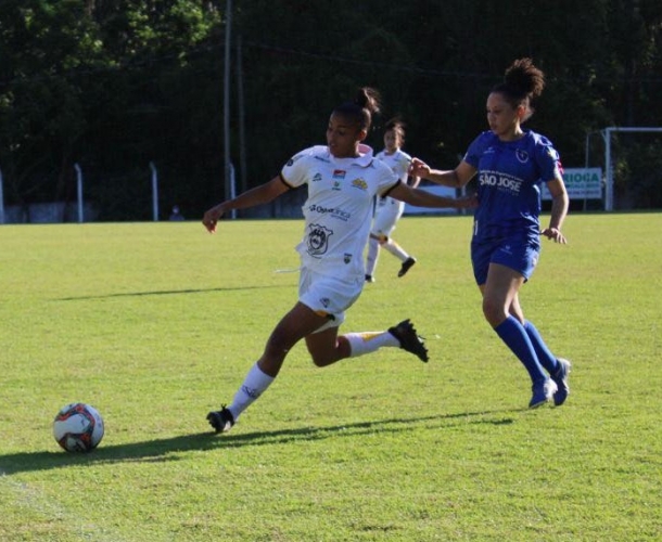 Criciúma/FME enfrenta Chapecó na semifinal do Jasc
