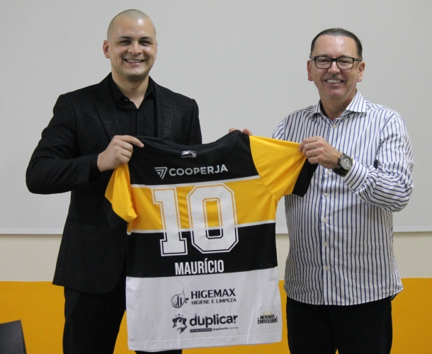 Duplicar é a nova patrocinadora do Futebol Feminino
