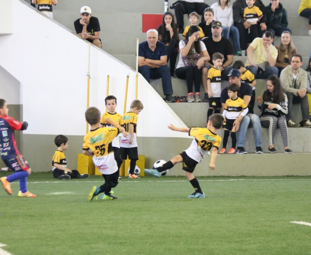 Escolinha do Tigre realiza jogos de interação neste sábado