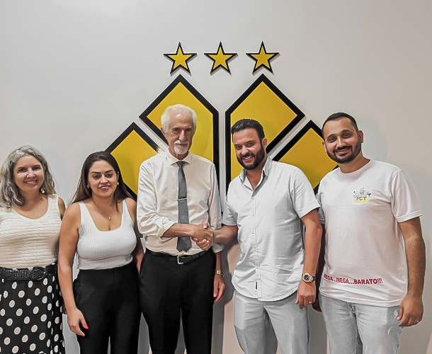 Farmácia do Trabalhador renova parceria com o Criciúma