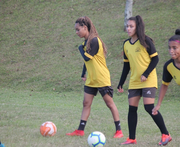 Feminino estreia no Brasileiro A-2 neste domingo