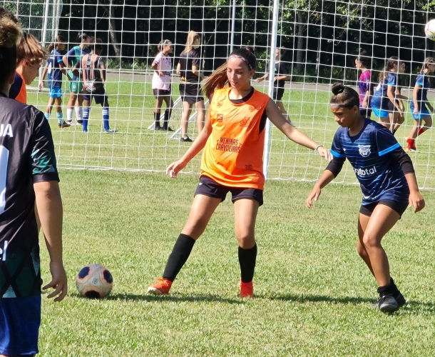 Feminino finaliza dia de avaliações na Unesc