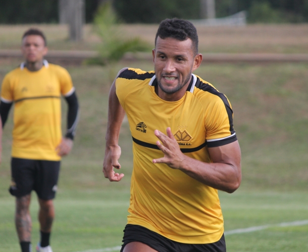 Grupo realiza treinamento técnico e tático
