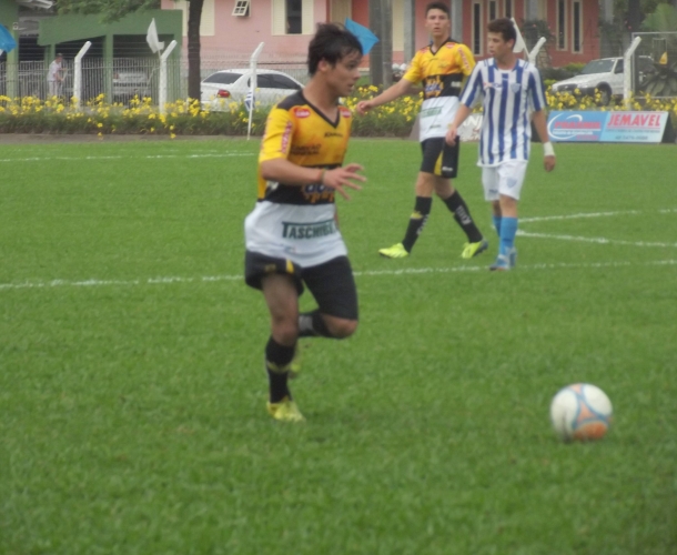 Infantil empata com o Avaí no Estadual