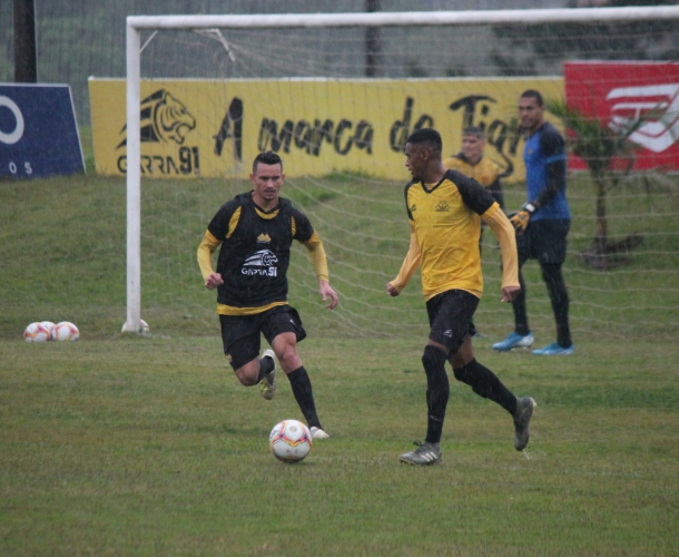 Início da preparação para o jogo contra o Ituano