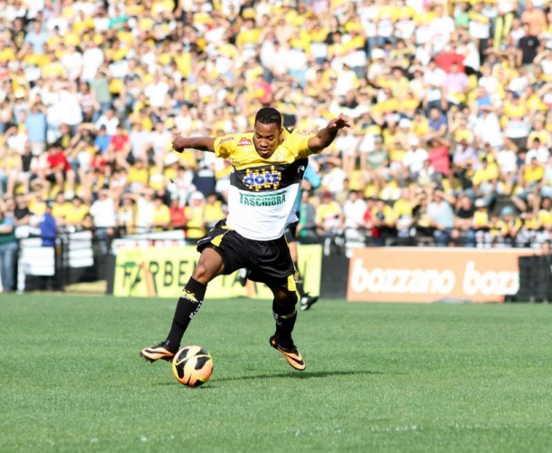 Lins focado para ajudar o Criciúma