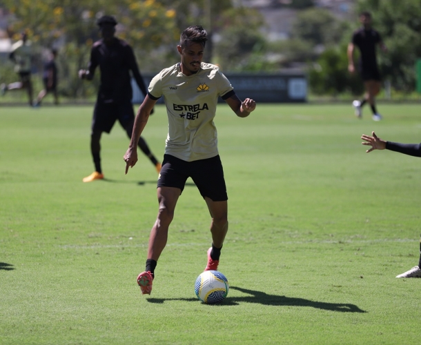 Manhã de atividade técnica e tática 