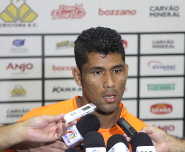 Marlon comemora crescimento do time