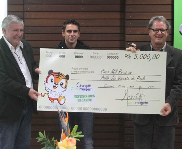 Meia do Tigre recebe premiação