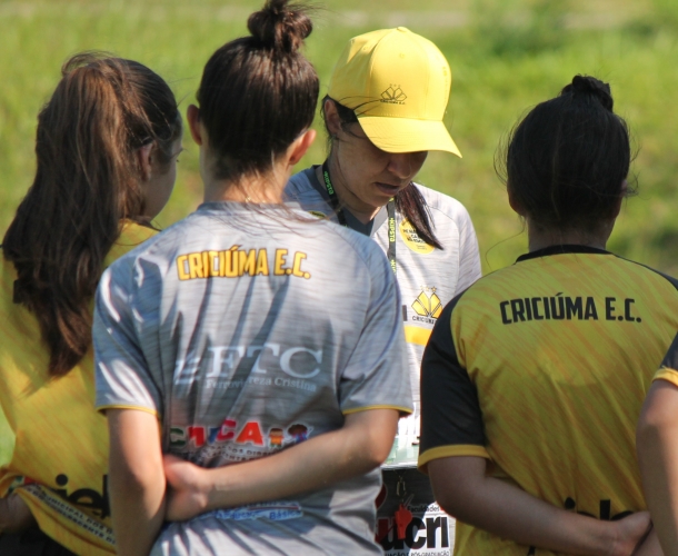 Meninas vencem, mas não avançam no Brasileiro Sub-16