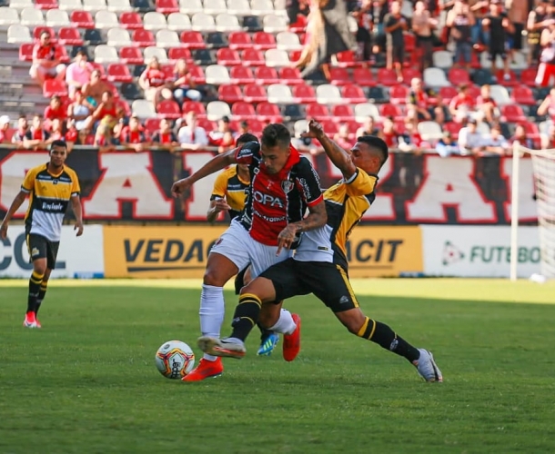 Na Arena, Tigre bate o Joinville