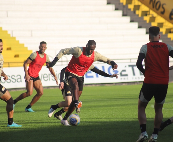 No jogo de despedida de Eder, Criciúma recebe o Atlético MG