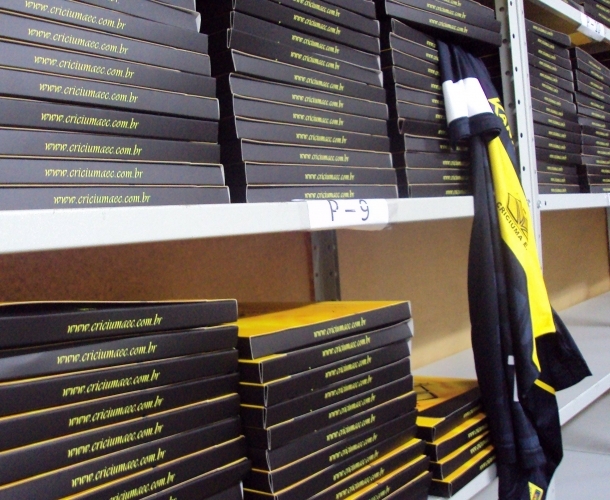 Novas camisas estão à disposição do torcedor