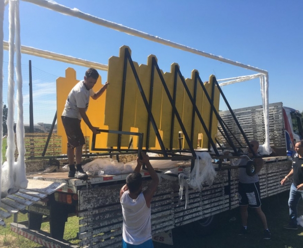 Parceria abastece base com materiais de treino