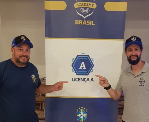 Profissionais do Tigre no curso de Licença A da CBF