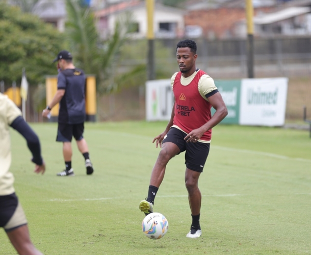 Quarta com trabalho em dois períodos