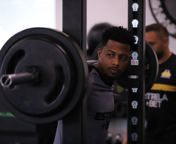 Reapresentação com atividade na academia