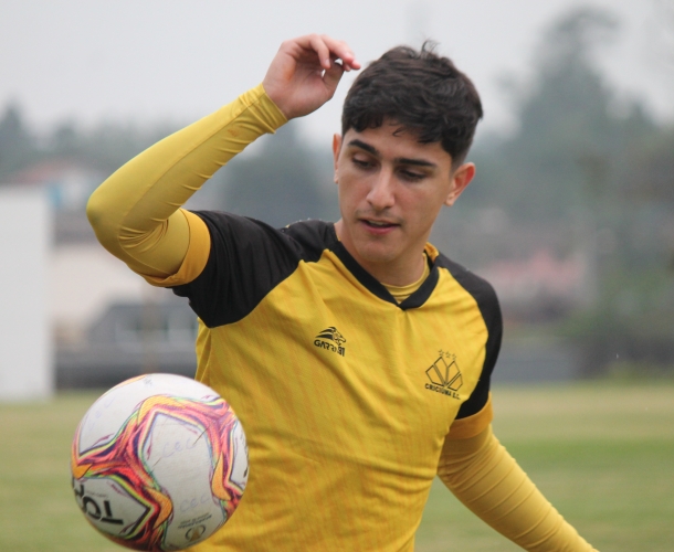 Roberto Cavalo comanda treinamento coletivo