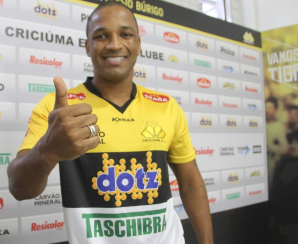 Rodrigo Silva reforça ataque do Tigre