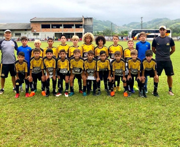 Sub-11 e Sub-13 garantem a classificação