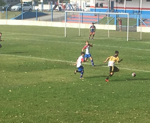 Sub-13 goleia na estreia da Copa Santa Catarina