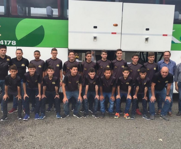 Sub-13 parte para desafio no Rio de Janeiro