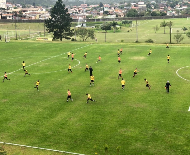 Sub-15 e Sub-17 duelam com o Brusque