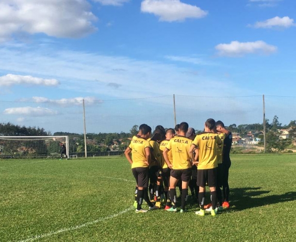 Sub-15 e Sub-17 duelam com o Figueirense